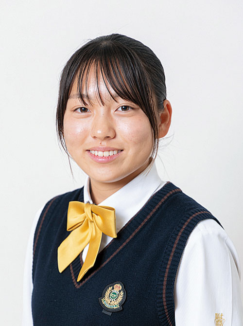 伊東 美波 さん