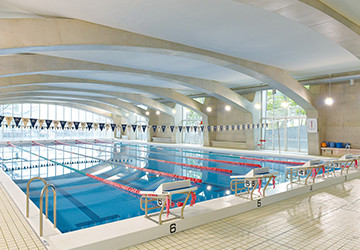 1階：温水プール